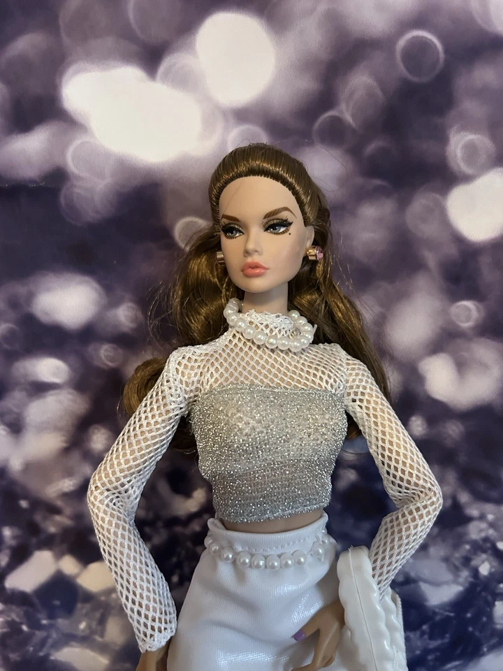 New White Mesh Top, Silver Color, Top, White Skirt, Accessories, Free Gift 🎁 - Image 2 of 4