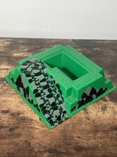 LEGO Castle Dragon Knights Fire Breathing Fortress (6082) Baseplate 2552px5