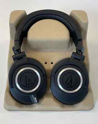 Audio Technica Headphones Ath-m50x MINT condition