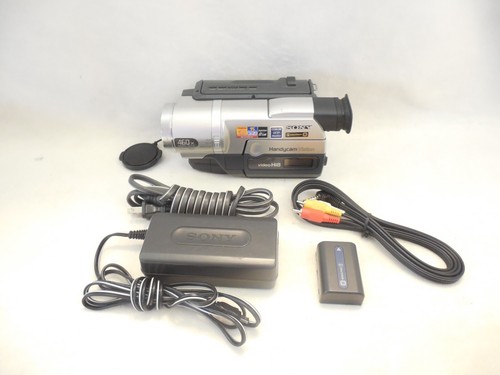 Videocamera Sony Handycam CCD-TRV108 8mm Hi8 RICONDIZIONATA TESTATA GARANZIA 90 GIORNI