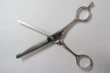 MIZUTANI SCISSORS 5.75 in Professional Symmetry M Thinning Right Handed Japan