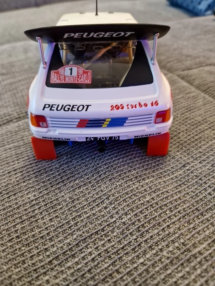 Solido Peugeot 205 T16 - Immagine 4 di 4