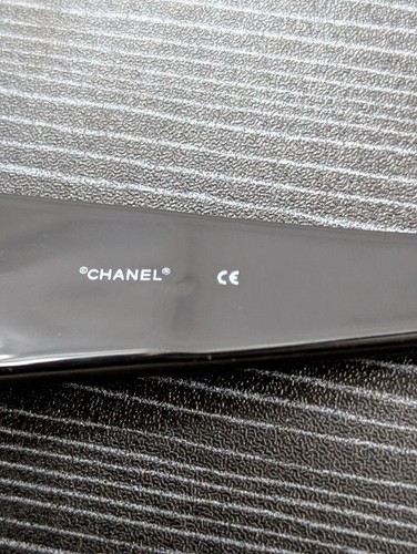 CHANEL Men's Sunglasses Black Frame Dark Smoke Lenses Stylish Accessory - Picture 12 of 12