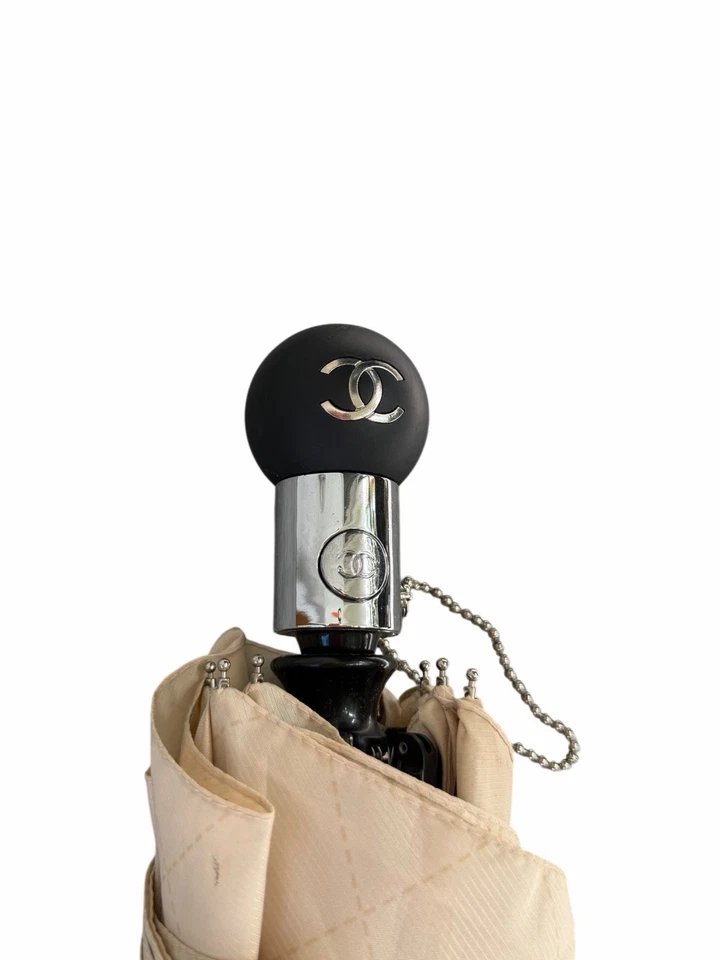 Chanel Auténtico Paraguas - Buen Estado Foto 3 de 4