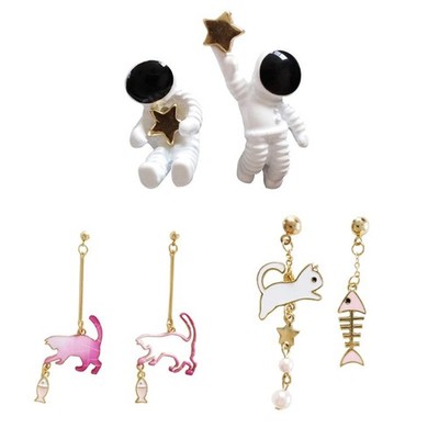 Cute Space Astronaut for Cat Catch Fish Drop Earrings Asymmetric Dangle Earrings