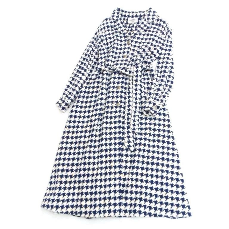 Cappotto lungo CHANEL pied de poule tweed Coco Mark P70227 bianco navy