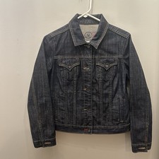 Women s Gap 1969 denim jacket. Size M Dark denim NWOT Awesome Fit