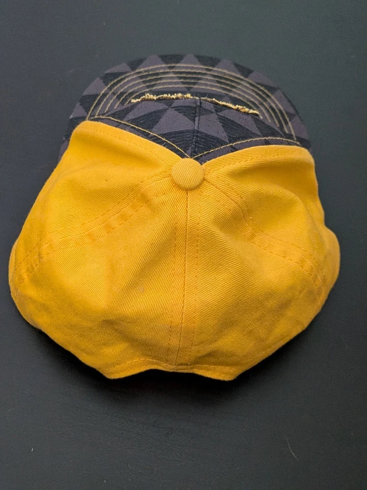 Gorra Disney Rey León Niños Snapback Sombrero Target 2019 Amarillo Negro Foto 3 de 4