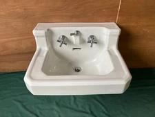 Vtg Mid Century White Wall Mounted Shelf Back Bath Sink Old Standard 72-25E