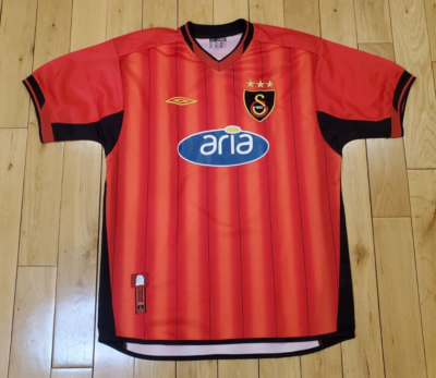 UMBRO アンブロ GALATASARAY ガラタサライ サッカーユニフォーム GALATASARAY 2002 2003 HOME FOOTBALL SHIRT SOCCER JERSEY UMBRO sz S