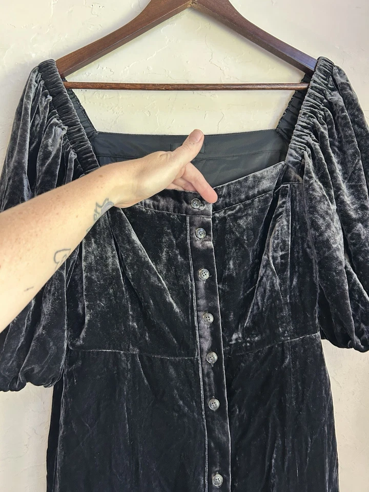 Vestido midi J.Crew de terciopelo con botones 12 Dark Academia Cottagecore Goth Regency Foto 2 de 4