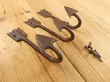 3 Cast Iron Arrow Hooks Feather Wall Mount Rustic Coat Hall Tree Hat Hardware