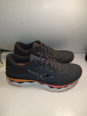 Mizuno Wave Sky 6 Running Shoes Men's sz 10