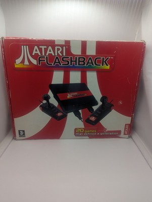 Atari Flashback Mini 7800 Konsole mit 20 integrierten Spielen.