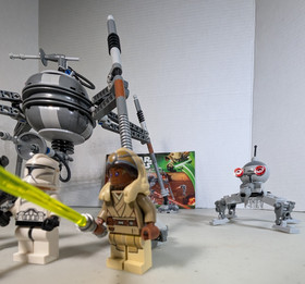 LEGO Star Wars Homing Spider Droid 75016. Retired, w/ manual no box