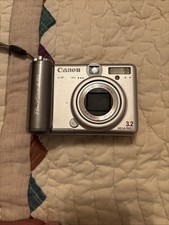 Canon PowerShot A70 - Digital Camera - Compact - 3.2 Mp - 3X Optical Zoom