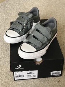 infant size 10 converse