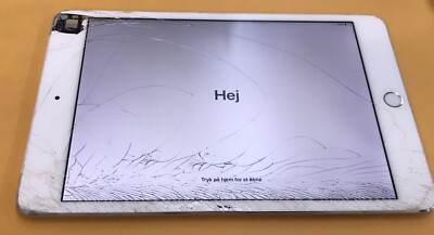 iPad mini4 128GB A1550 SIMフリー iPad mini SIMフリー mini4 Wi-Fi+Cellular 128GB A1550 MK762J/A 7.9