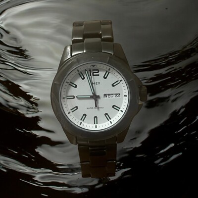 Timex TW2U14800AJ Essex Avenue Collection Herrenuhr Neu Seltene Version (032)