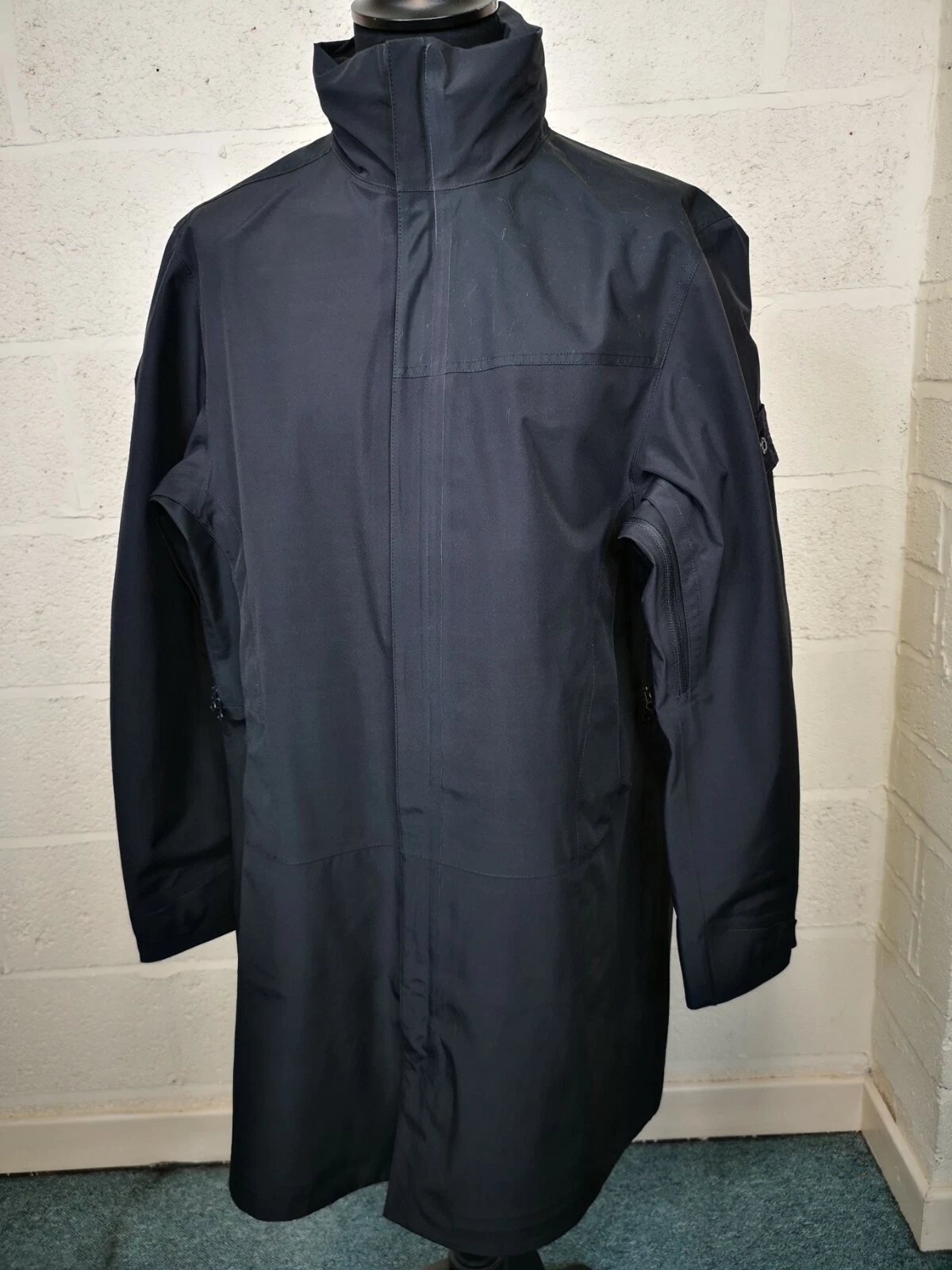 Stone Island Ghost Piece Tank Shield Trench Coat in Navy (taglia media)