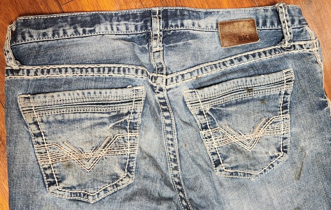 BKE DEREK Jeans Men’s 34R 34x30 Blue Denim Distre… - image 4