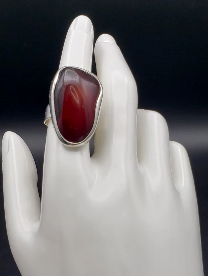 Винтажное необработанное кольцо из стерлингового серебра 925 пробы с вишневым красным балтийским янтарем размер 7,5 - Изображение 3 из 4