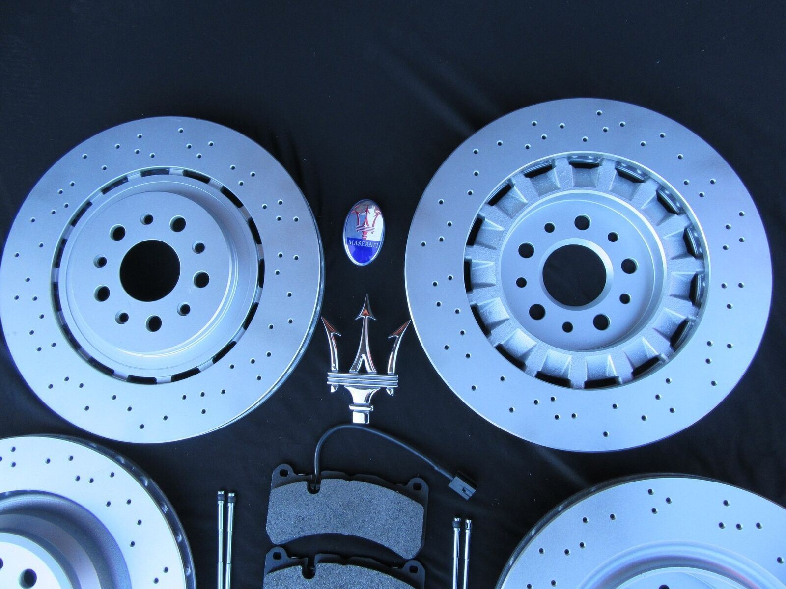 Maserati Ghibli Quattroporte Front Rear Brake Pads & Rotors HIGH PERFROMANCE