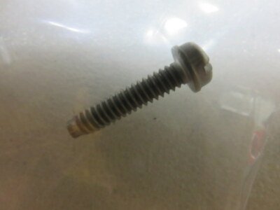 R86 Genuine Evinrude Johnson OMC 0327888 Screw OEM New Factory Boat Parts