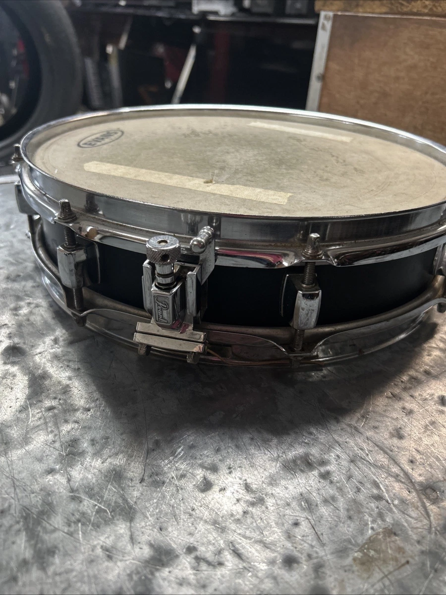 Pearl Korte Zekering Drum 13x3.5 Zwart Staal Piccolo Snare (SFS1335B Pearl Korte Zekering Drum 13x3.5 Zwart Staal Piccolo Snare (SFS1335B
