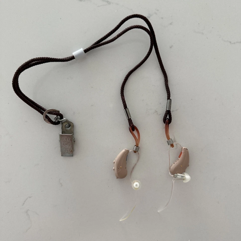 Kirkland Signature KS 7.0 Premium Digital Hearing Aids, Left & Right w Batteries - Image 3 of 4