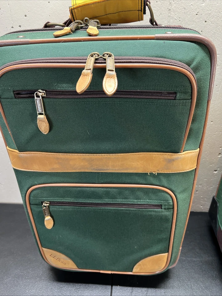 3 Piece Green L.L. Bean Vintage Luggage Set. - Image 4 of 4