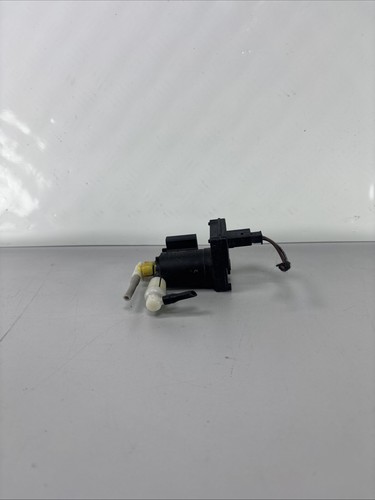 Mercedes W203 C209 Umschaltventil Magnetventil Ventil A2038000178