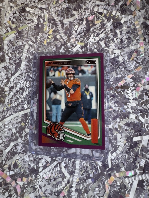 2025 Panini Score Joe Burrow Purple Parallel #284 Cincinnati Bengals QB