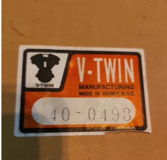 Harley Davidson Universal Bobber Short Preto Tanque de Óleo Panhead Rígido - Imagem 2 de 3