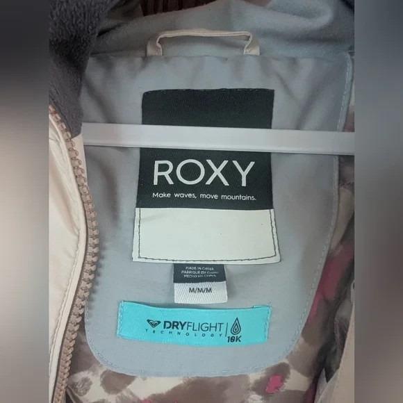 Roxy White and Gray Ski Jacket Size Medium - image 8