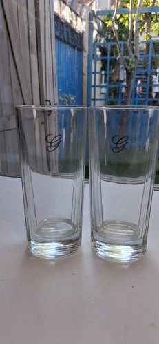 gordons gin pair fluted