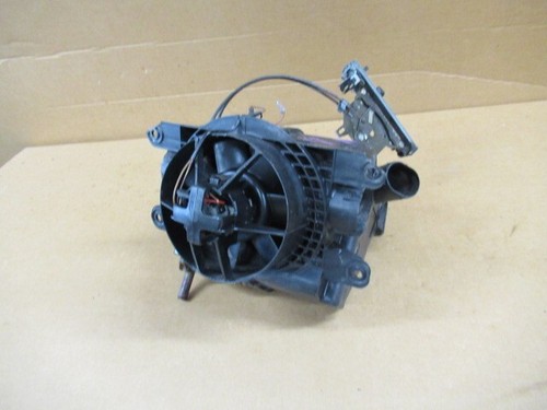 Ford MK2 Heater, Working motor ( but needs a new matrix ) - Picture 5 of 13