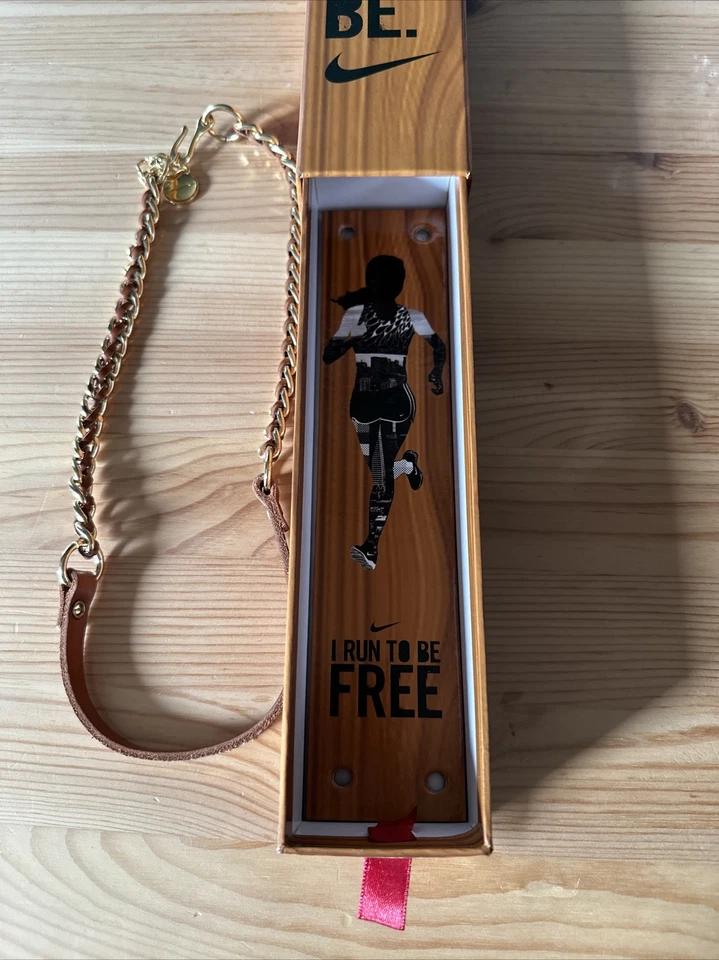 Nike I Run To Be Free. Leather Bracelet Hurley New In Box Running OS - Image 3 of 4