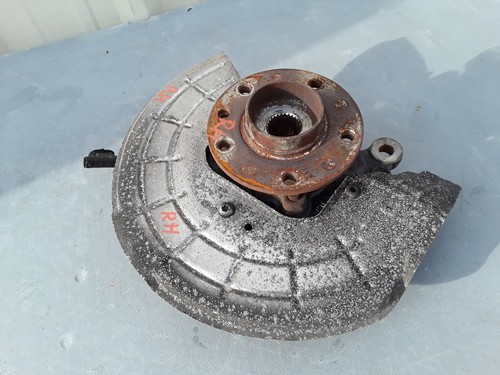 2015-2018 JEEP RENEGADE FRONT RIGHT PASSENGER SIDE SPINDLE KNUCKLE WHEEL HUB OEM - Picture 2 of 9