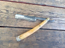 44-20 Manganese Steel Straight Razor Economy Supply Co #800 Germany 