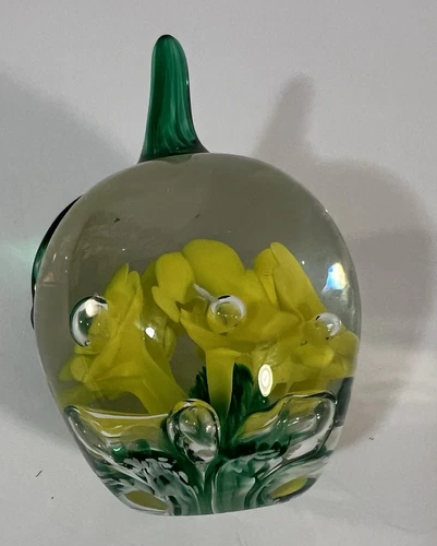 Gibson 1991 Hand Blown Apple Shaped Paperweight With Yellow Flowers