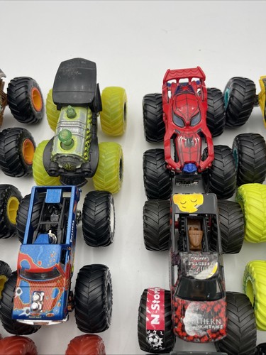 Lot of 16 Hot Wheels Monster Jam Diecast Trucks - Picture 5 of 23