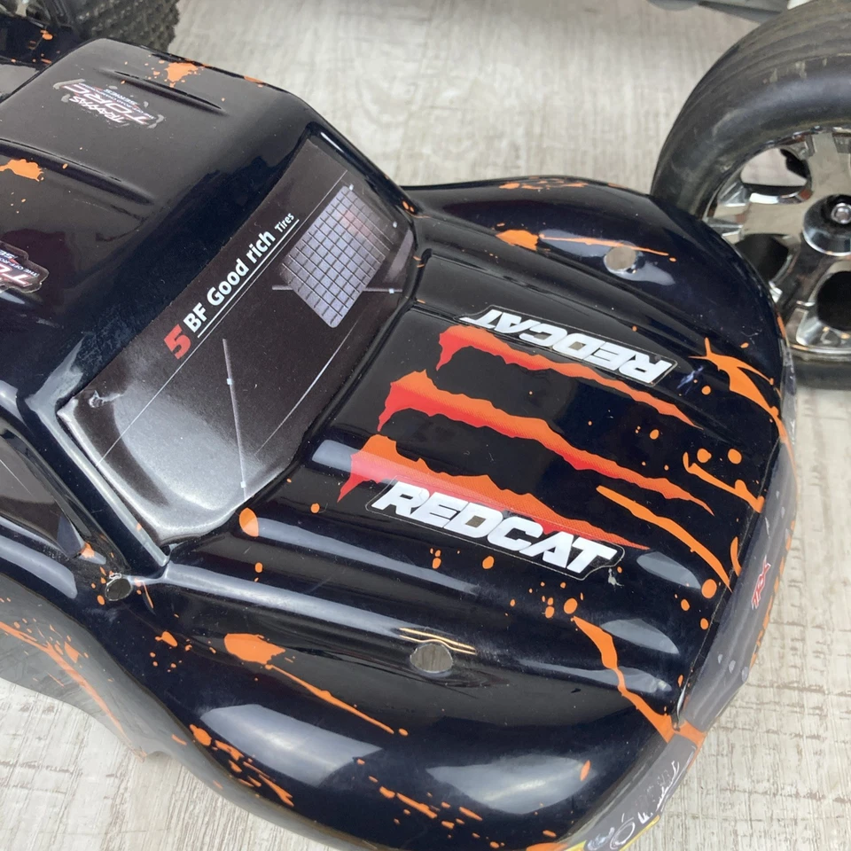 Traxxas Rustler Vxl 2wd Roller Slider Chassis 1/10 Rc Truck Parts/project - Image 3 of 4