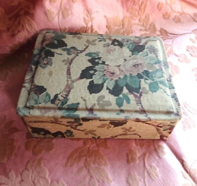 BEAUTIFUL Vintage 1920s French Fabric Covered Box,Pink Roses, Vanity Display Box