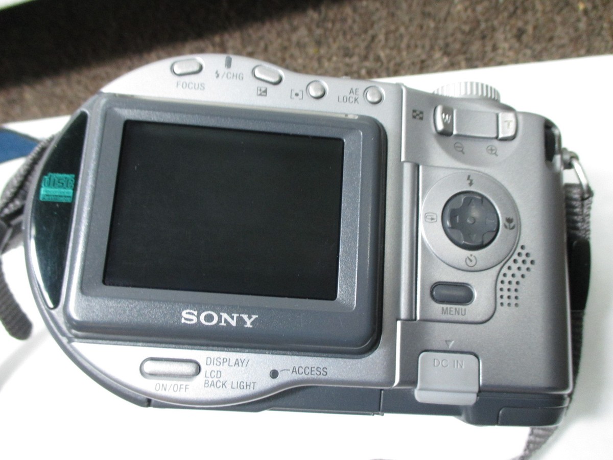 Sony CDMavica MVC-CD300 3.3 MP Digital Camera - Silver 27242589223