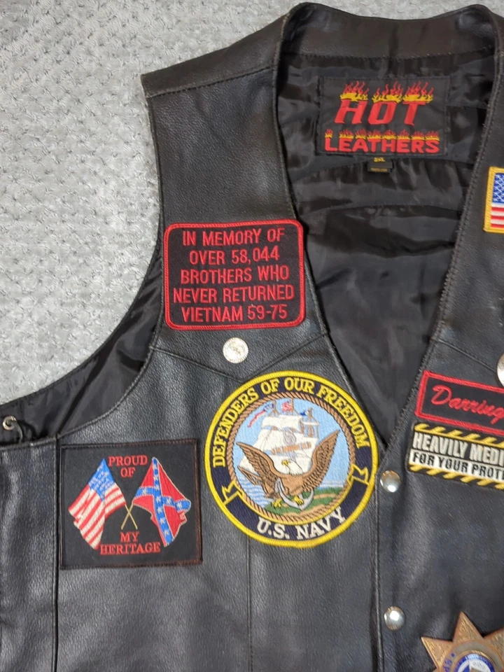 Hot Leathers Motorcycle Biker Vest Men’s 2XL Pins Patches Vietnam Patriotic - Image 3 of 4