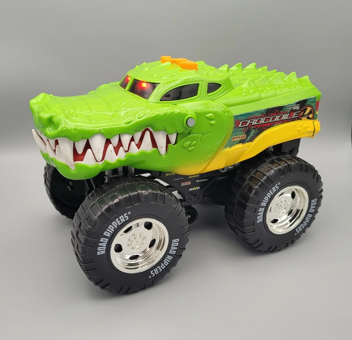 Road rippers wheelie monsters crocodile truck on sale