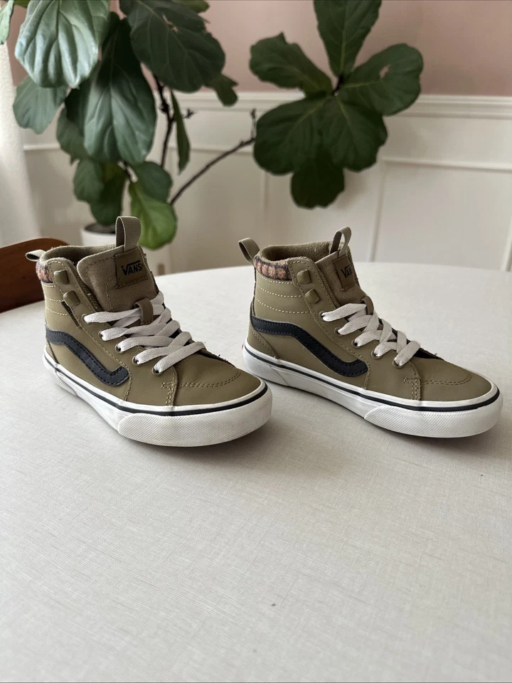 Vans Sneakers Boy's 13 New MTE Sk8-Hi Army Green/Flannel - Lightly Used - Image 2 of 4