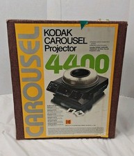 Vintage Kodak Carousel 4400 Slide Projector Working, 1 Tray, Zoom Lens  Remote