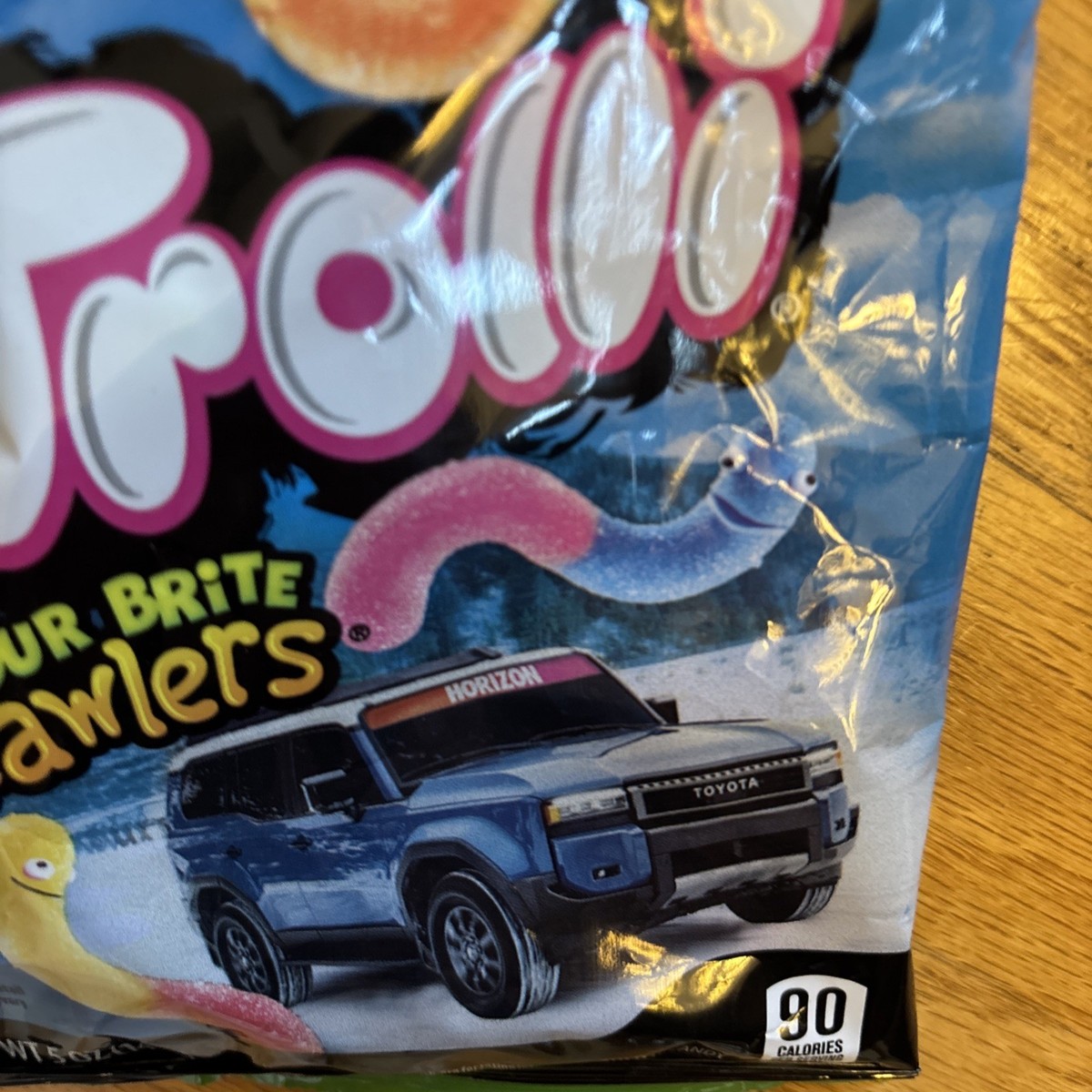 Trolli Sour Bright Crawlers Forza Toyota Land Cruiser Horizon 6